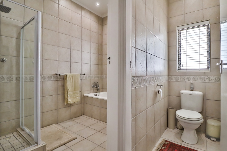 4 Bedroom Property for Sale in Walmer Eastern Cape